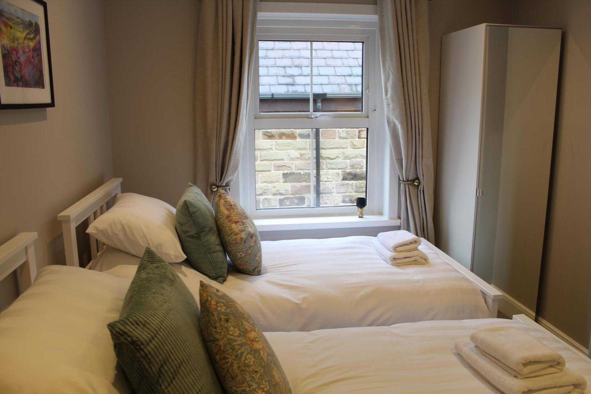 No4 Chapel Row Bed & Breakfast เบคเวลล์ ภายนอก รูปภาพ